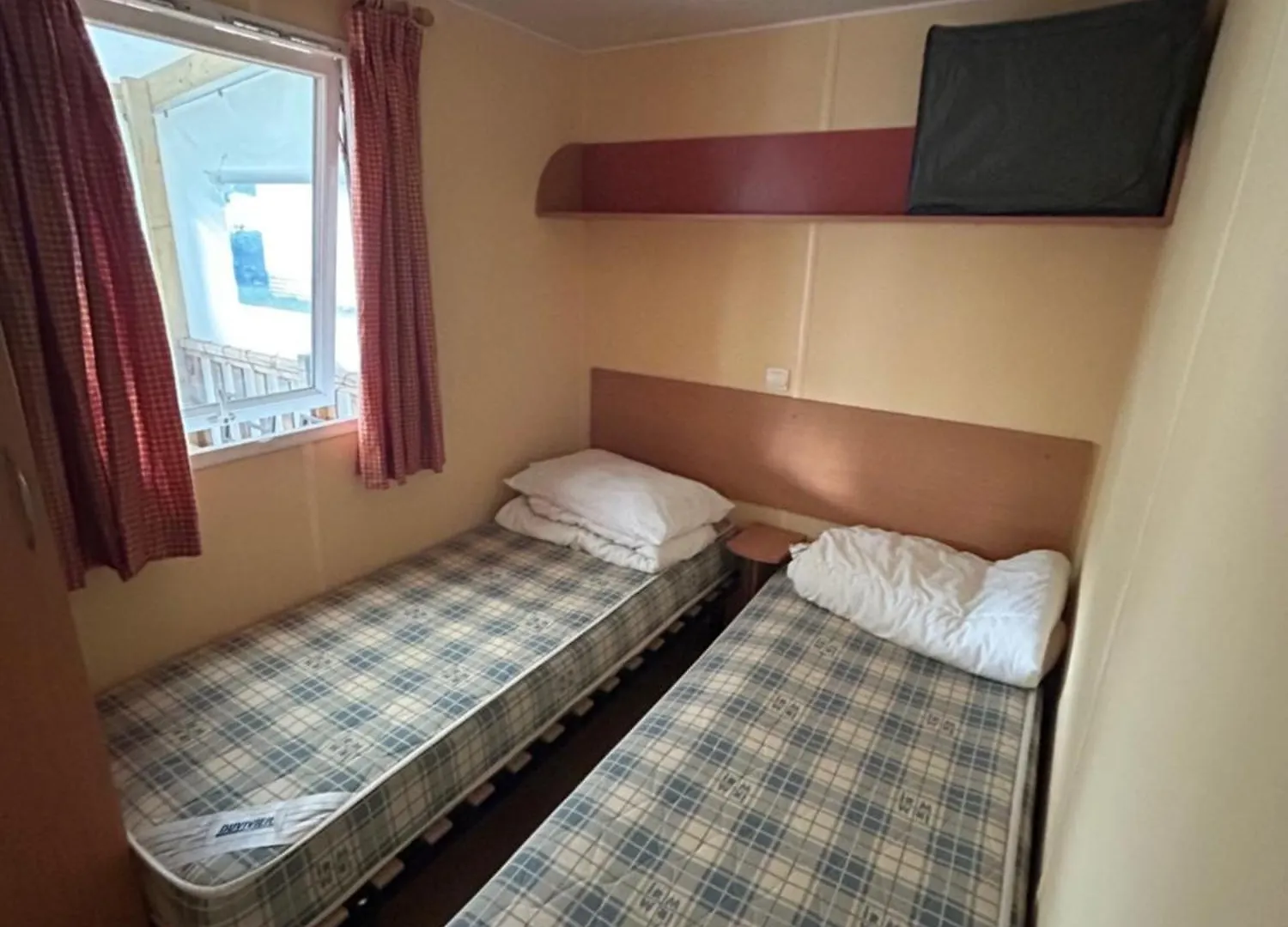 Lovely Mobile Home In Southern Brittany Clohars-Carnoët 0*,  Fransa